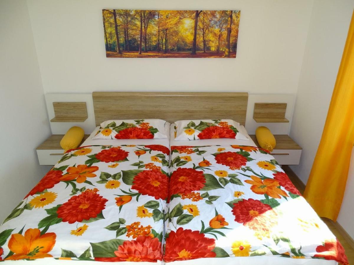 Lalling Ferienwohnung Hofstatt מראה חיצוני תמונה